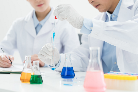 معرفی ترکیبی از SARS-CoV-2 / آنفولانزای A و B / کیت تست سریع آنتی ژن RSV